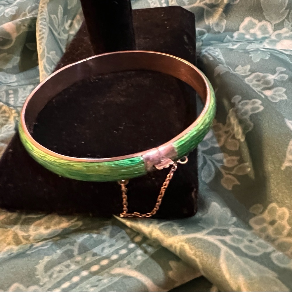Sterling & Green Enamel Bracelet ~ Thailand